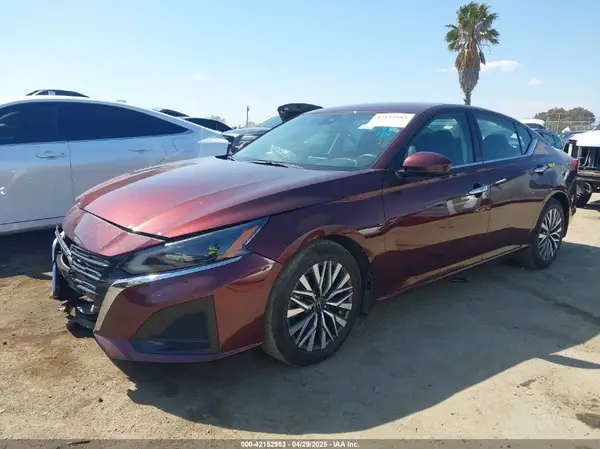 1N4BL4DVXPN379301 2023 NISSAN ALTIMA - Image 2