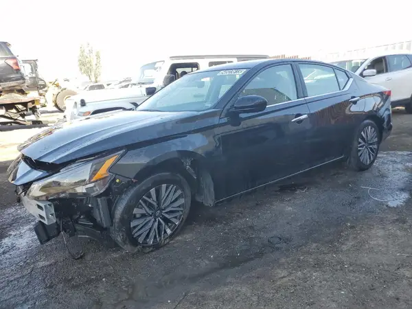 1N4BL4DVXPN390413 2023 NISSAN ALTIMA - Image 1