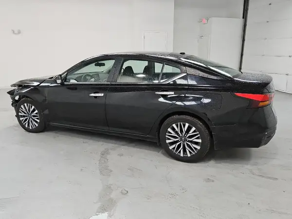 1N4BL4DVXPN402740 2023 NISSAN ALTIMA - Image 2
