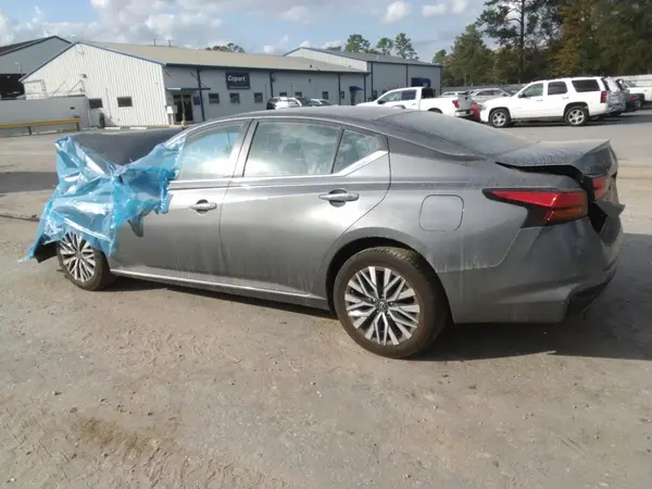 1N4BL4DVXRN322227 2024 NISSAN ALTIMA - Image 2