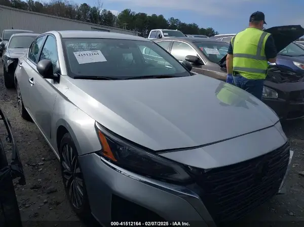 1N4BL4DVXRN327167 2024 NISSAN ALTIMA - Image 1