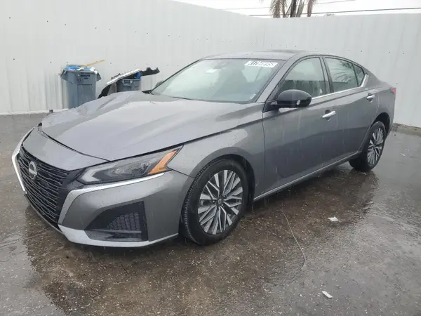1N4BL4DVXRN332028 2024 NISSAN ALTIMA - Image 1