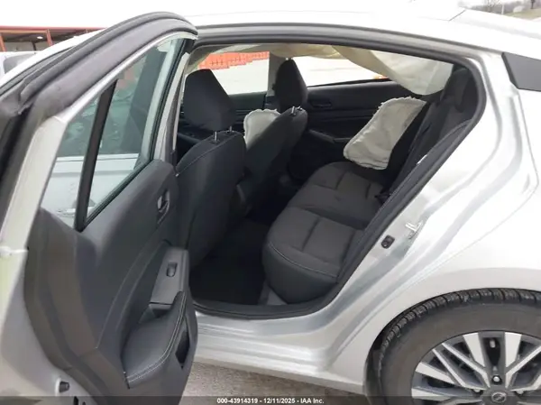 1N4BL4DVXRN340193 2024 NISSAN ALTIMA - Image 8