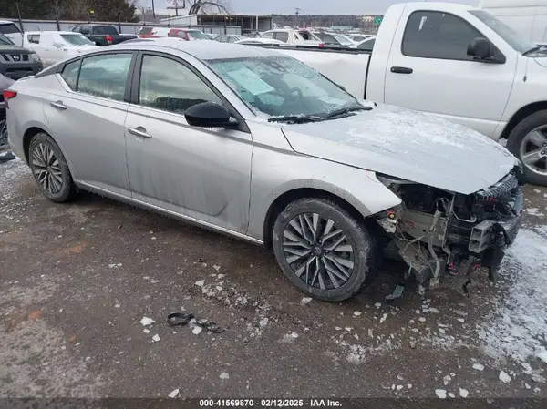 1N4BL4DVXRN340243 2024 NISSAN ALTIMA - Image 1
