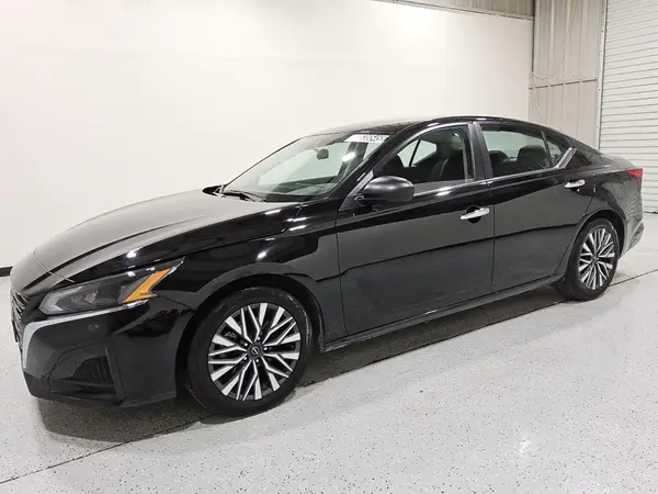 1N4BL4DVXRN343482 2024 NISSAN ALTIMA - Image 1