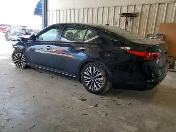 1N4BL4DVXRN349248 2024 NISSAN ALTIMA - Image 2