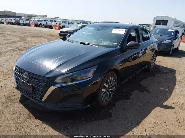 1N4BL4DVXRN349718 2024 NISSAN ALTIMA - Image 2