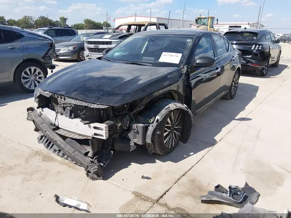 1N4BL4DVXRN349749 2024 NISSAN ALTIMA - Image 2