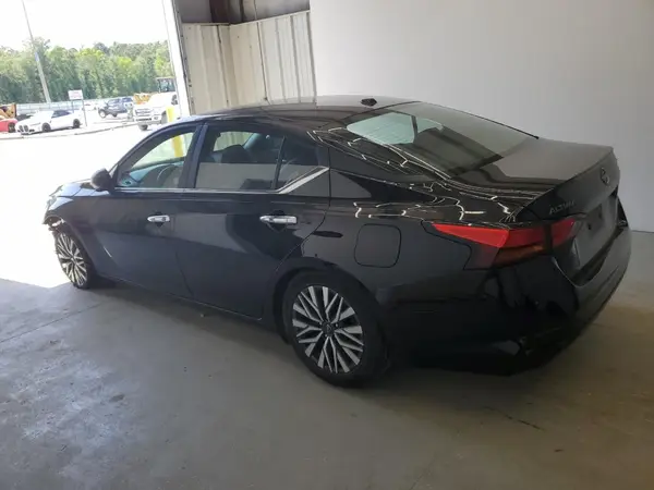 1N4BL4DVXRN350433 2024 NISSAN ALTIMA - Image 2
