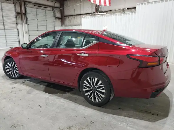 1N4BL4DVXRN355051 2024 NISSAN ALTIMA - Image 2