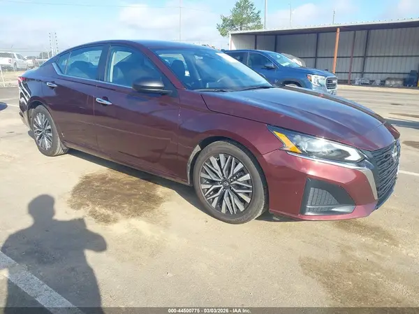 1N4BL4DVXRN358208 2024 NISSAN ALTIMA - Image 1