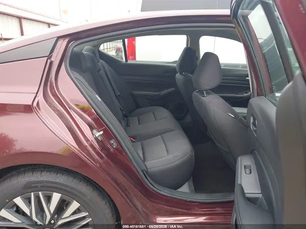 1N4BL4DVXRN373663 2024 NISSAN ALTIMA - Image 8