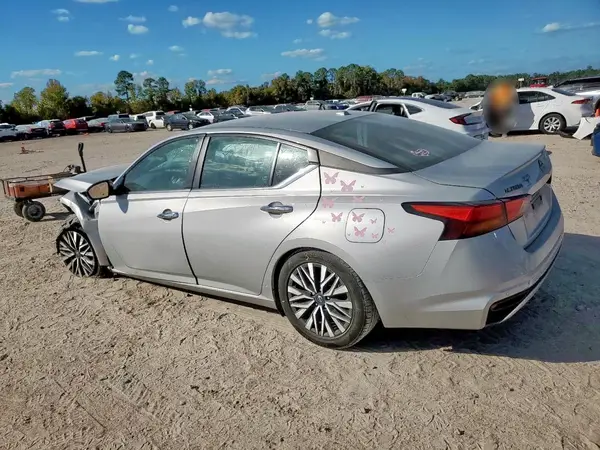 1N4BL4DVXRN375865 2024 NISSAN ALTIMA - Image 2