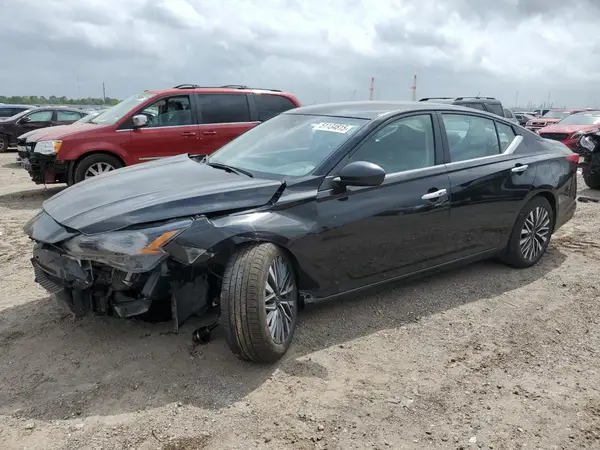 1N4BL4DVXRN386333 2024 NISSAN ALTIMA - Image 1