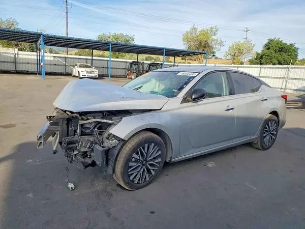 1N4BL4DVXRN388227 2024 NISSAN ALTIMA - Image 1