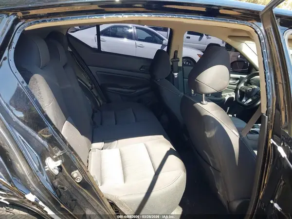 1N4BL4DVXRN394643 2024 NISSAN ALTIMA - Image 8