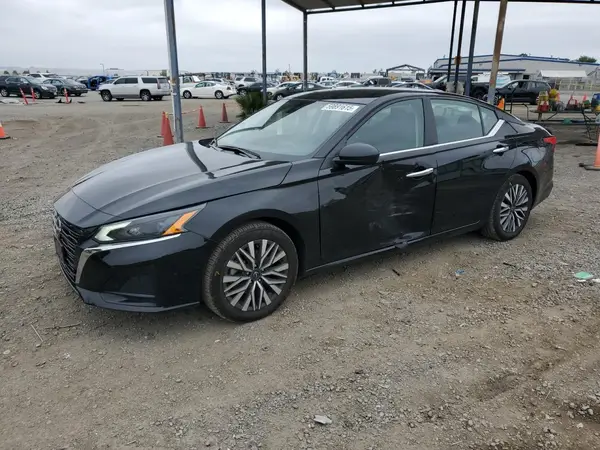 1N4BL4DVXRN399499 2024 NISSAN ALTIMA - Image 1