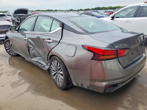 1N4BL4DVXRN400229 2024 NISSAN ALTIMA - Image 2