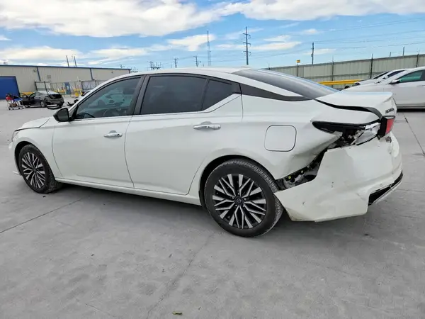 1N4BL4DVXRN405950 2024 NISSAN ALTIMA - Image 2
