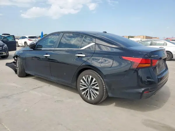 1N4BL4DVXRN406340 2024 NISSAN ALTIMA - Image 2
