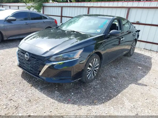 1N4BL4DVXRN409481 2024 NISSAN ALTIMA - Image 2