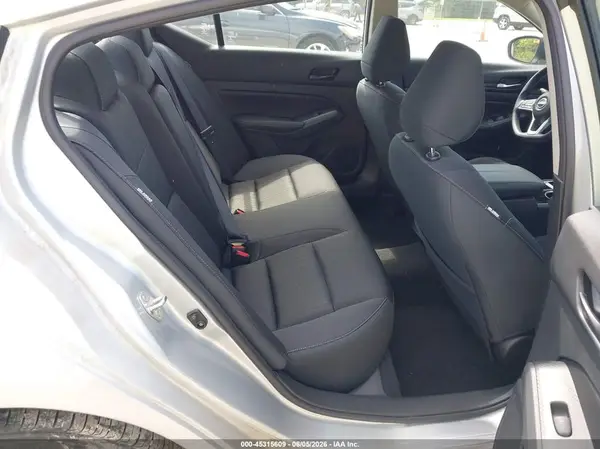 1N4BL4DVXRN414325 2024 NISSAN ALTIMA - Image 8