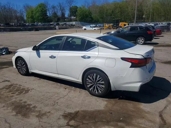 1N4BL4DVXRN414471 2024 NISSAN ALTIMA - Image 2