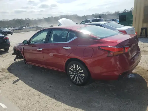 1N4BL4DVXSN305501 2025 NISSAN ALTIMA - Image 2