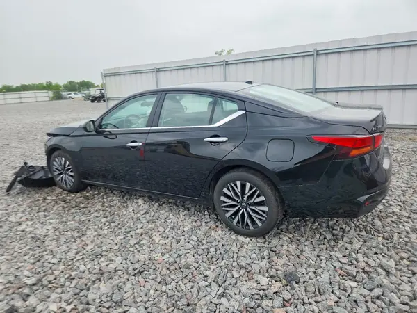1N4BL4DVXSN307538 2025 NISSAN ALTIMA - Image 2