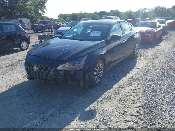 1N4BL4DVXSN308043 2025 NISSAN ALTIMA - Image 2