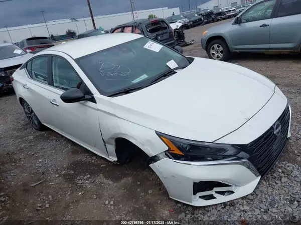 1N4BL4DVXSN312433 2025 NISSAN ALTIMA - Image 1