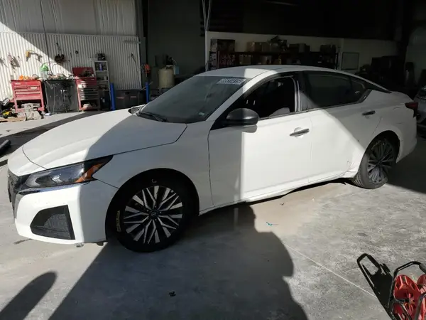 1N4BL4DVXSN312478 2025 NISSAN ALTIMA - Image 1