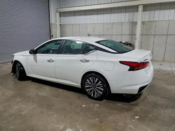 1N4BL4DVXSN317941 2025 NISSAN ALTIMA - Image 2