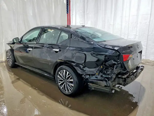 1N4BL4DVXSN322704 2025 NISSAN ALTIMA - Image 2