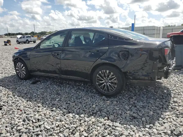1N4BL4DVXSN323450 2025 NISSAN ALTIMA - Image 2