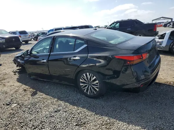 1N4BL4DVXSN324128 2025 NISSAN ALTIMA - Image 2
