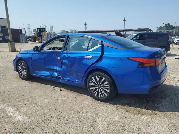 1N4BL4DVXSN351880 2025 NISSAN ALTIMA - Image 2