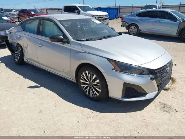 1N4BL4DVXSN366170 2025 NISSAN ALTIMA - Image 1