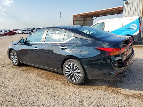 1N4BL4DVXSN369442 2025 NISSAN ALTIMA - Image 2