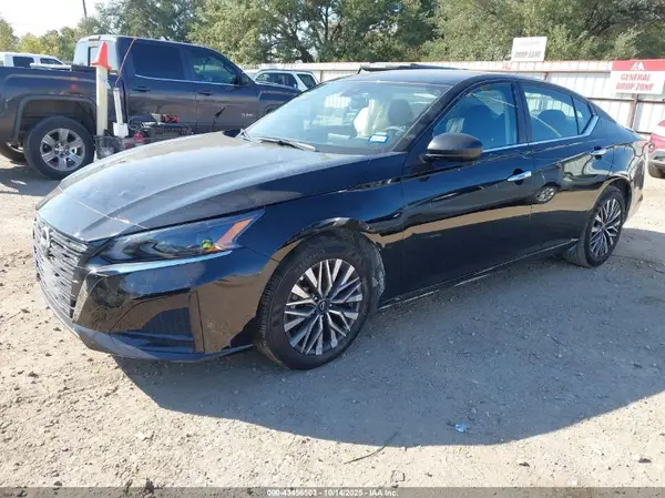 1N4BL4DVXSN370574 2025 NISSAN ALTIMA - Image 2