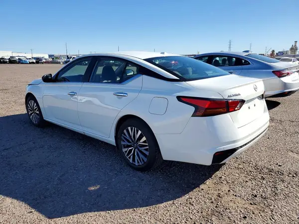 1N4BL4DVXSN376908 2025 NISSAN ALTIMA - Image 2