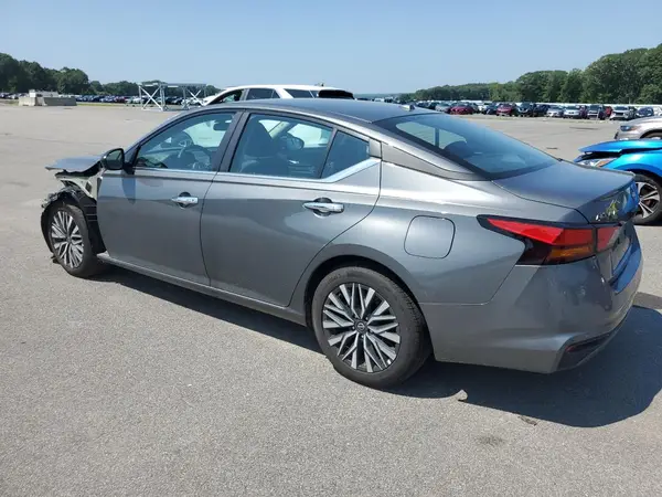1N4BL4DVXSN381882 2025 NISSAN ALTIMA - Image 2