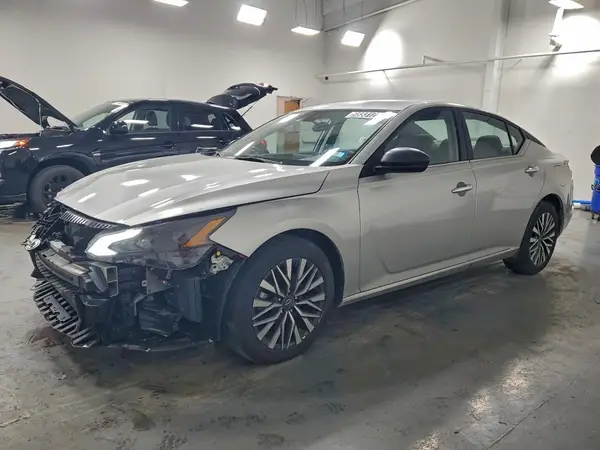 1N4BL4DVXSN386757 2025 NISSAN ALTIMA - Image 1