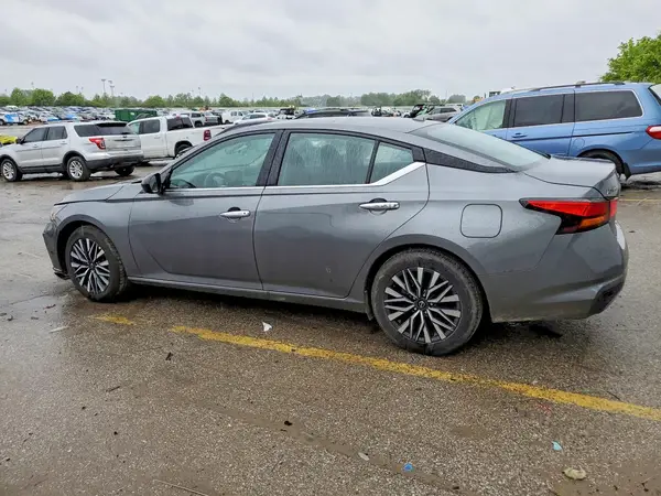 1N4BL4DVXSN388752 2025 NISSAN ALTIMA - Image 2