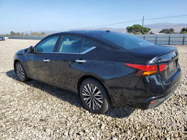 1N4BL4DVXSN391683 2025 NISSAN ALTIMA - Image 2