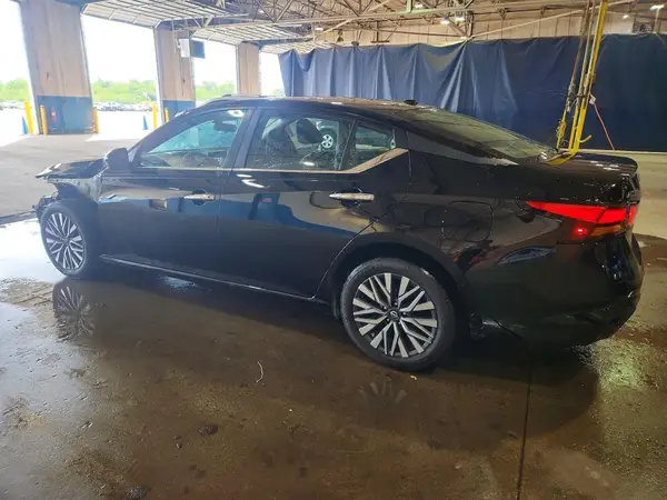 1N4BL4DVXSN391778 2025 NISSAN ALTIMA - Image 2