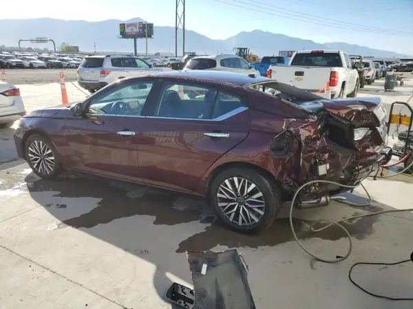 1N4BL4DVXSN394762 2025 NISSAN ALTIMA - Image 2