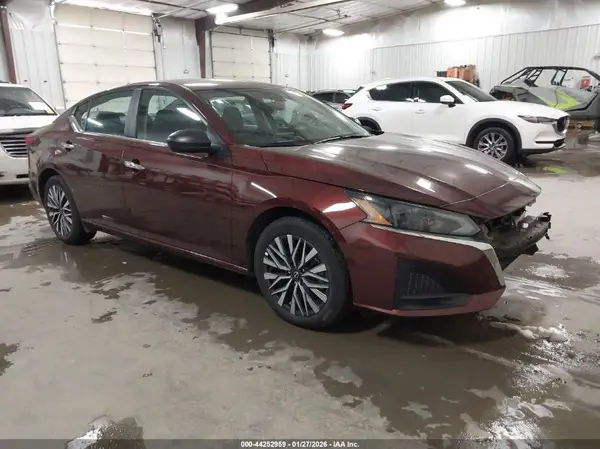 1N4BL4DVXSN394776 2025 NISSAN ALTIMA - Image 1