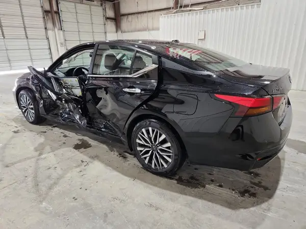 1N4BL4DVXSN397287 2025 NISSAN ALTIMA - Image 2