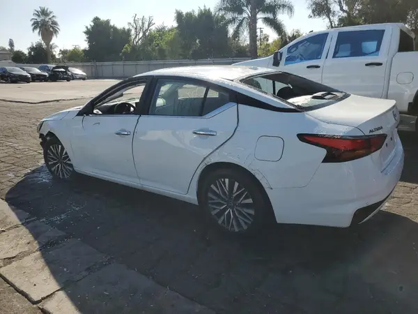 1N4BL4DVXSN399525 2025 NISSAN ALTIMA - Image 2